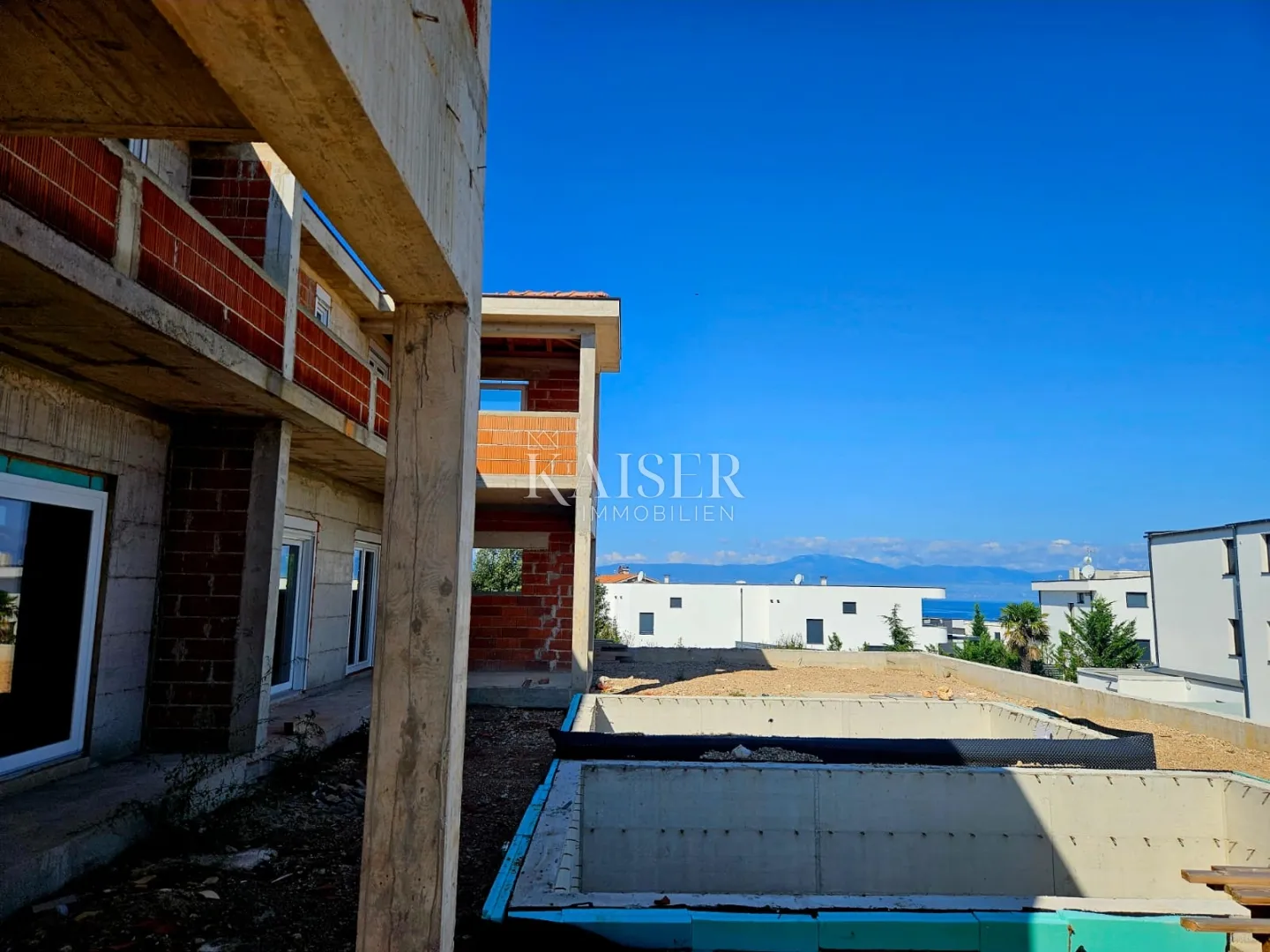 malinska, otok krk - luksuzni dvoetažni apartman 165m2 - slika 14