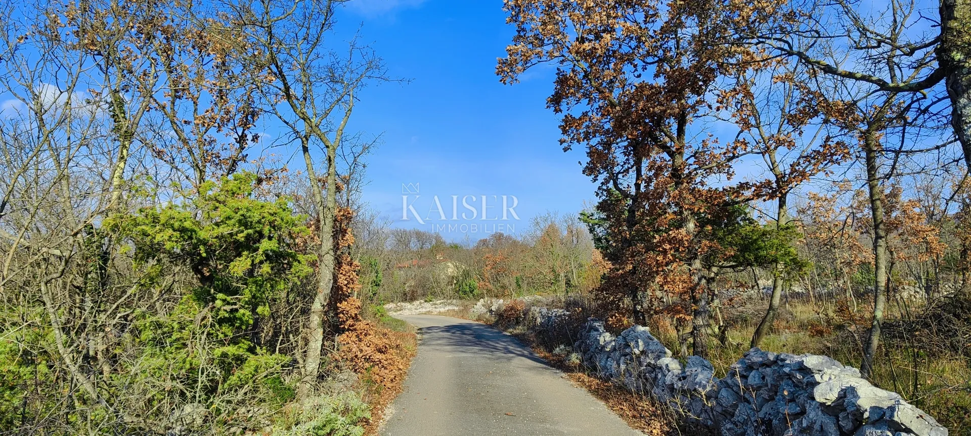 trget - građevinsko zemljište, 9. 935 m2 - slika 10