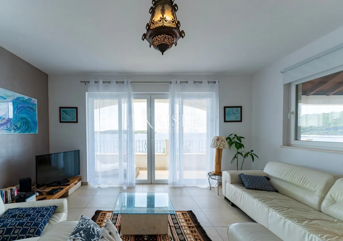 otok korčula - prekrasna i zadivljujuća vila uz more - slika 9
