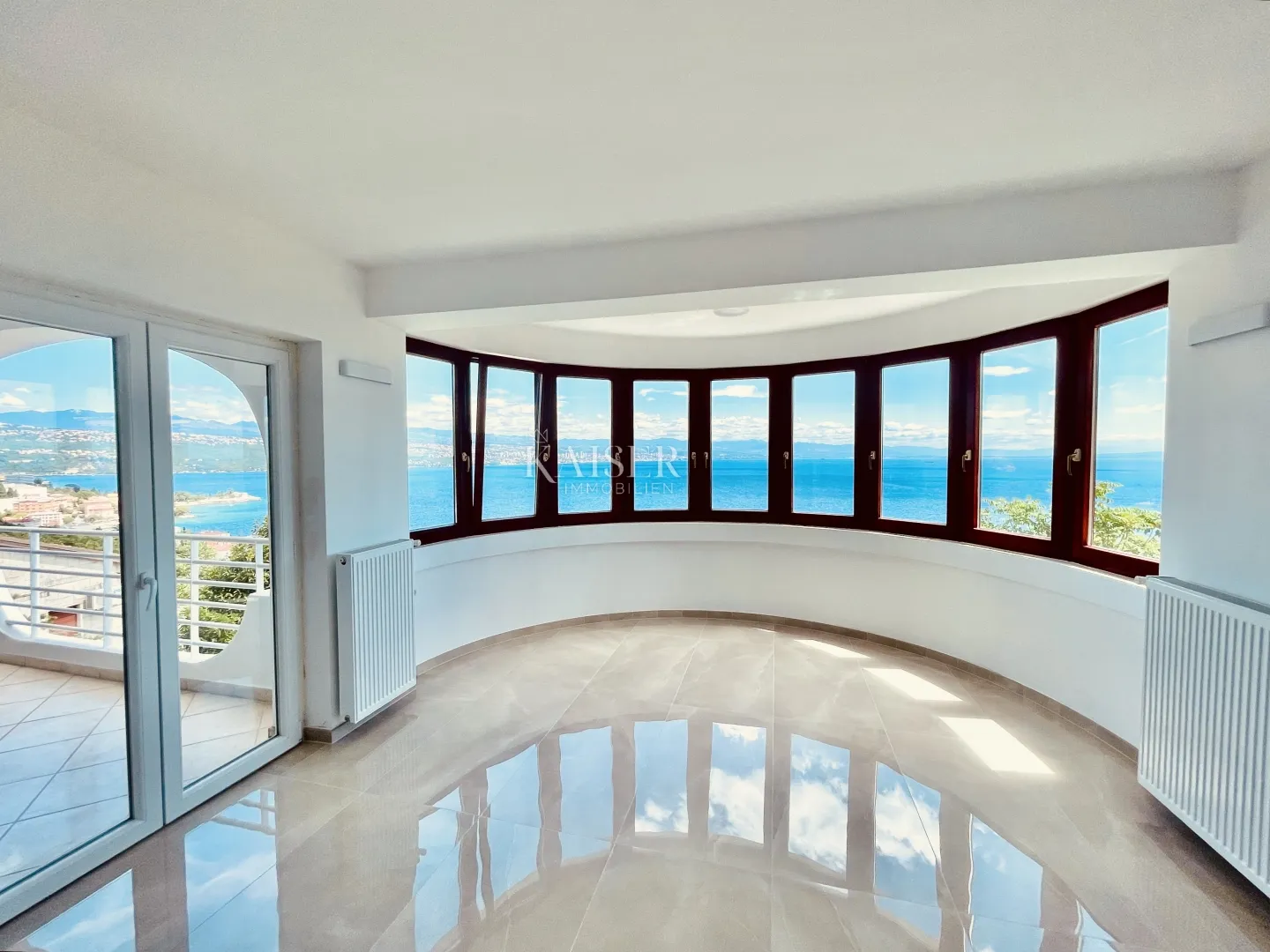 opatija – komforan stan 2s+db s fantastičnim pogledom - slika 14