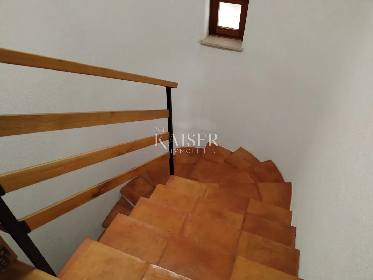 istra, umag, kuća 420m2, sa zemljištem 40.000m2 - slika 10