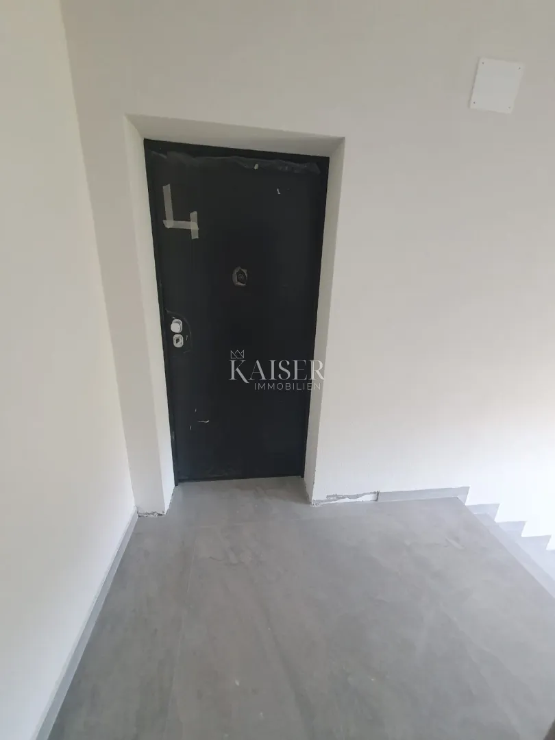 zadar – privlaka, stan s krovnom terasom 150 m od mora - slika 7