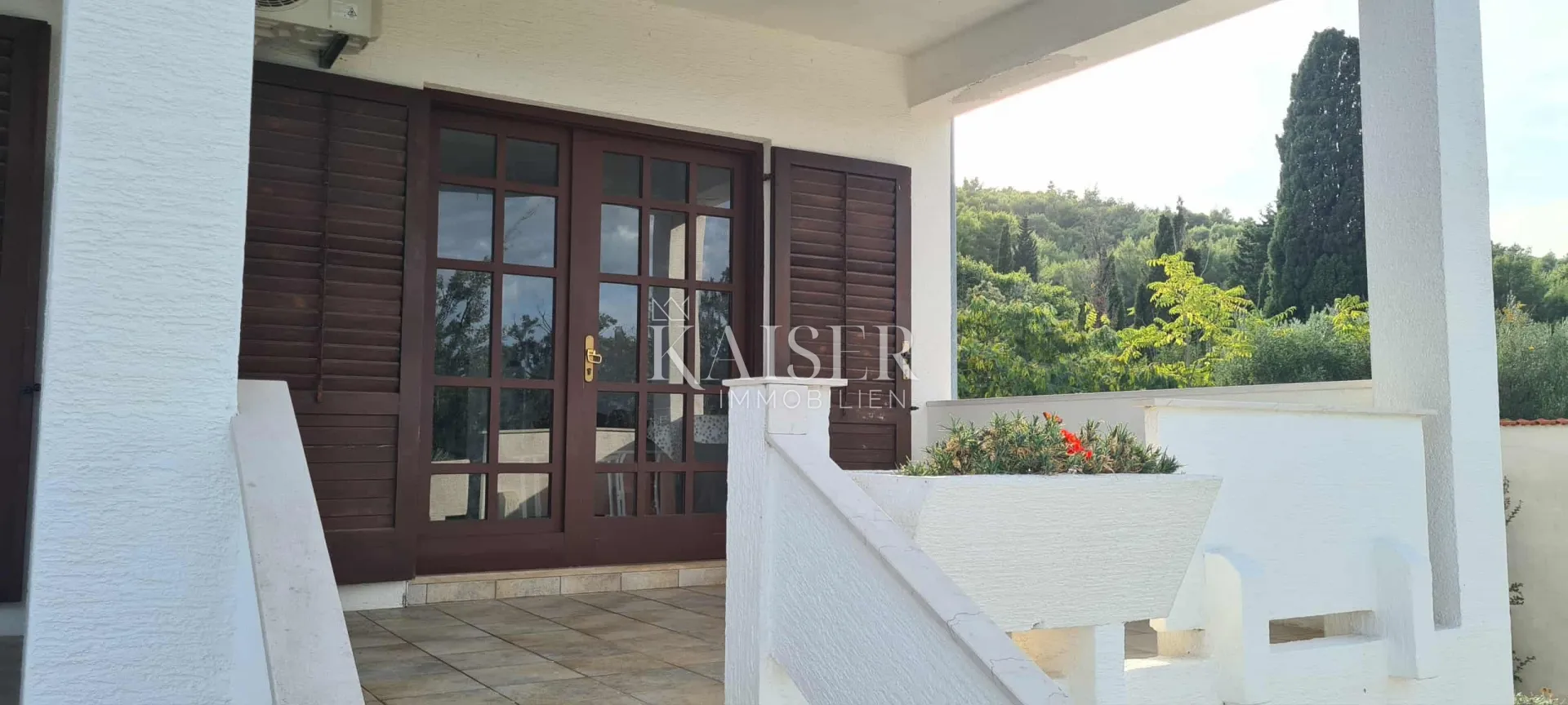 apartman sj1 bs panoramskim pogledom na more, 100 metara od plaže, otok ugljan – mali lukoran - slika 8