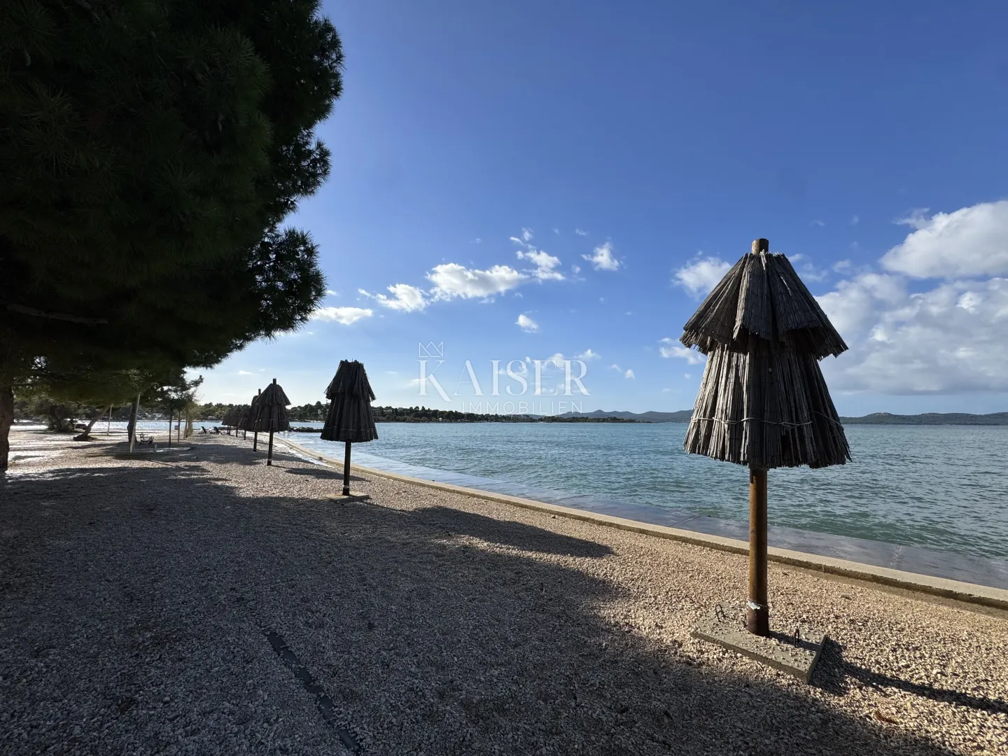 zadar, diklo - luksuzan namješten stan s2 s privatnim vrtom od 160 m²- 70 m od mora - slika 4
