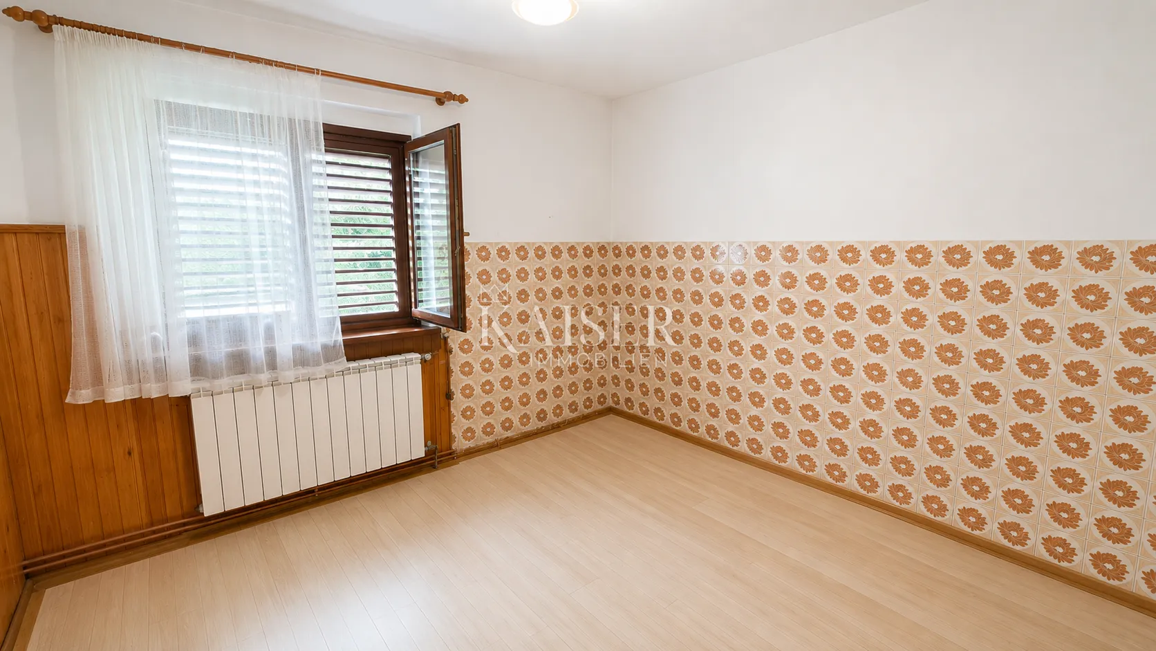 gorski kotar, moravice - samostojeća kuća sa potencijalom - slika 7