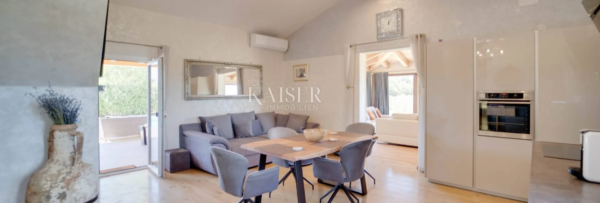 istra, novigrad - vila s prekrasnim pogledom na more i maslinike - slika 12
