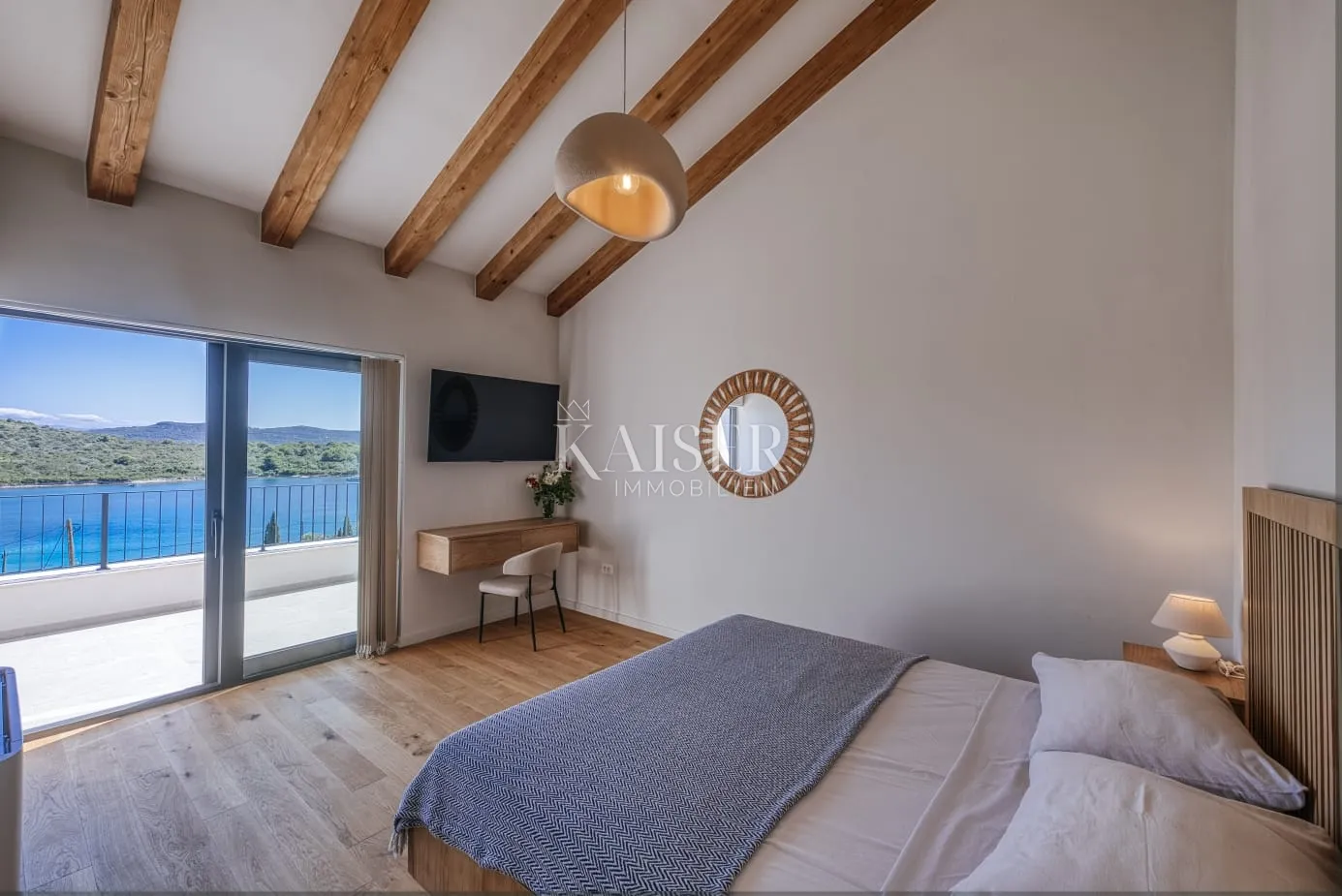 luksuzna vila s infinity bazenom i pogledom na more - slika 31