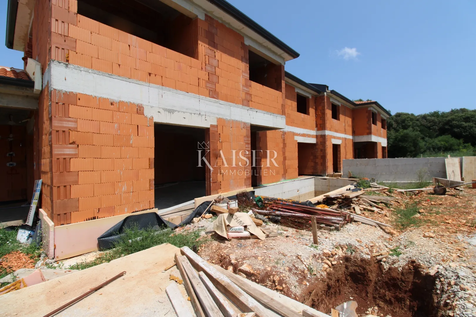 istra, pula- moderna dvojna kuća 170m2 s bazenom - slika 13