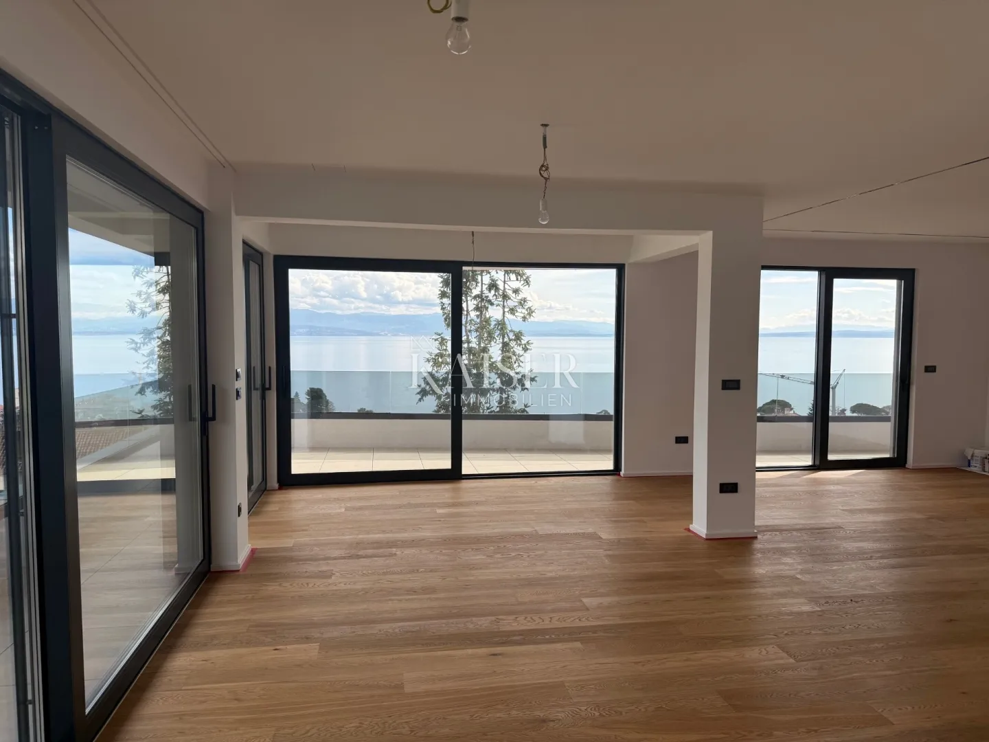 opatija, lovran- ekskluzivni penthaus s privatnim vrtom i panoramskim pogledom - slika 10