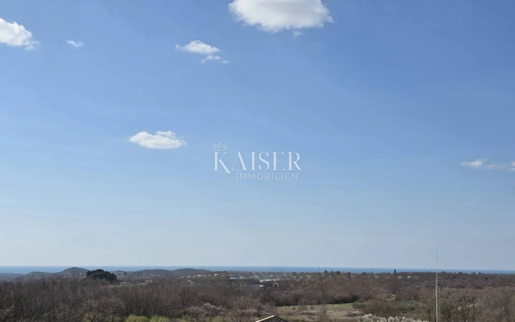 Istra. Poreč - dvosobni stan 82m2 s pogledom na more