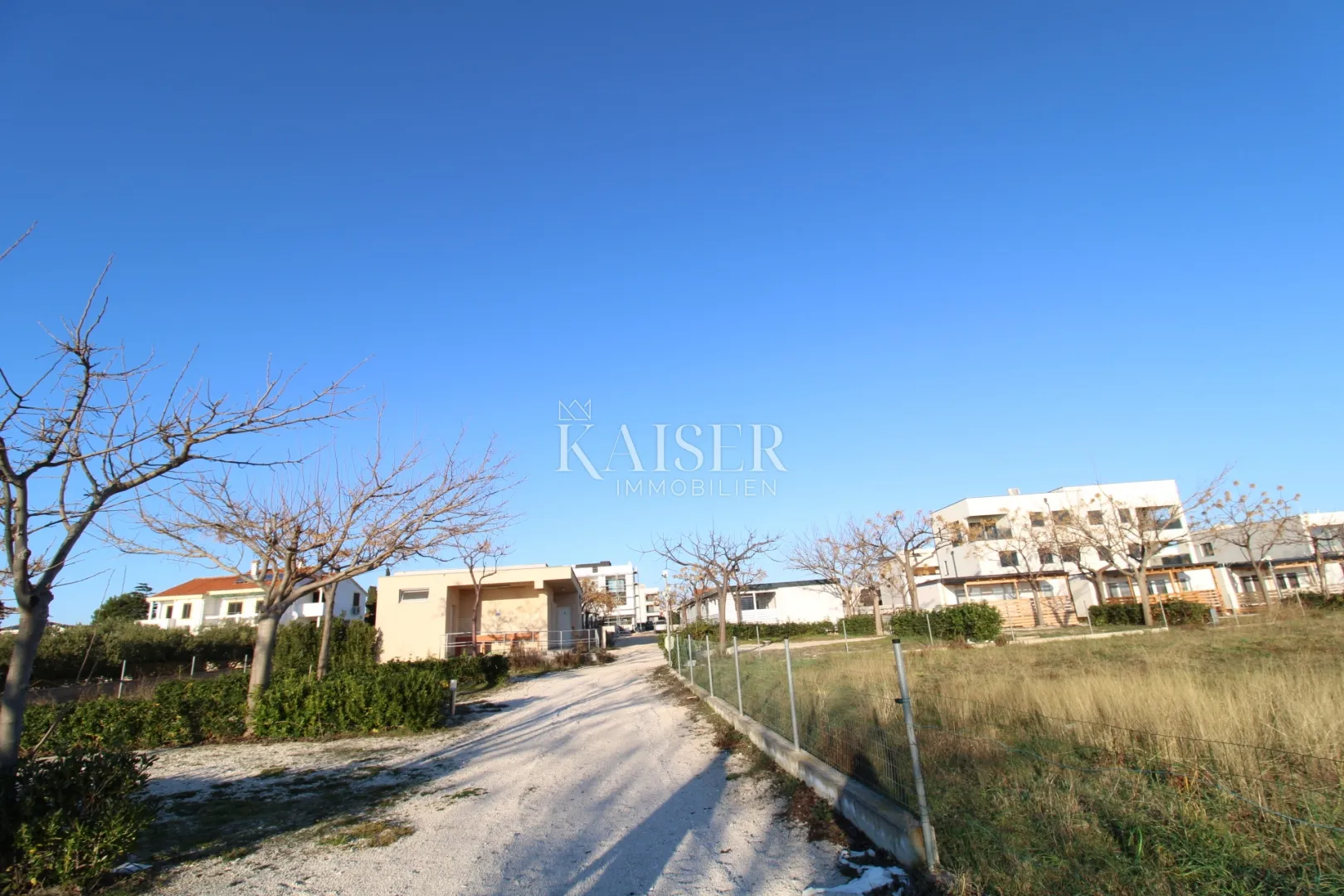 zadar, privlaka: stan na 1. katu s pogledom na more,40m od plaže - slika 26