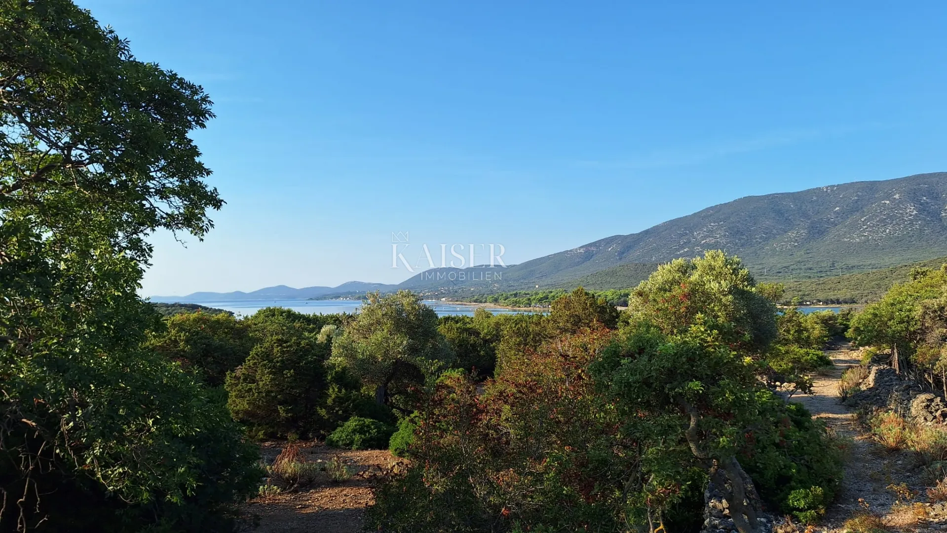 cres, osor – zemljište 7.000 m2 uz more s ruševinom - slika 9