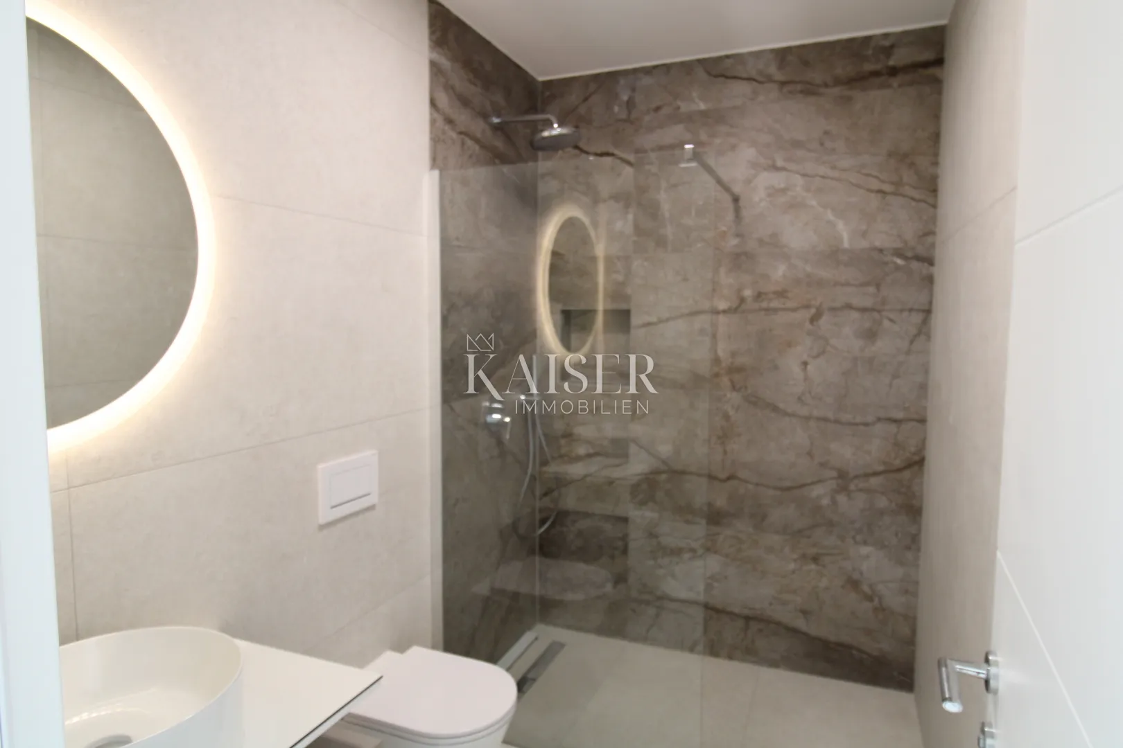 zadar- penthouse s krovnom terasom i pogledom na more - slika 38