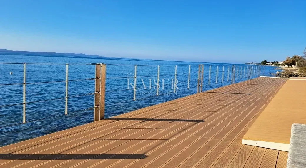 diklo | dvoetažni stan s vrtom 300 m od mora - slika 10