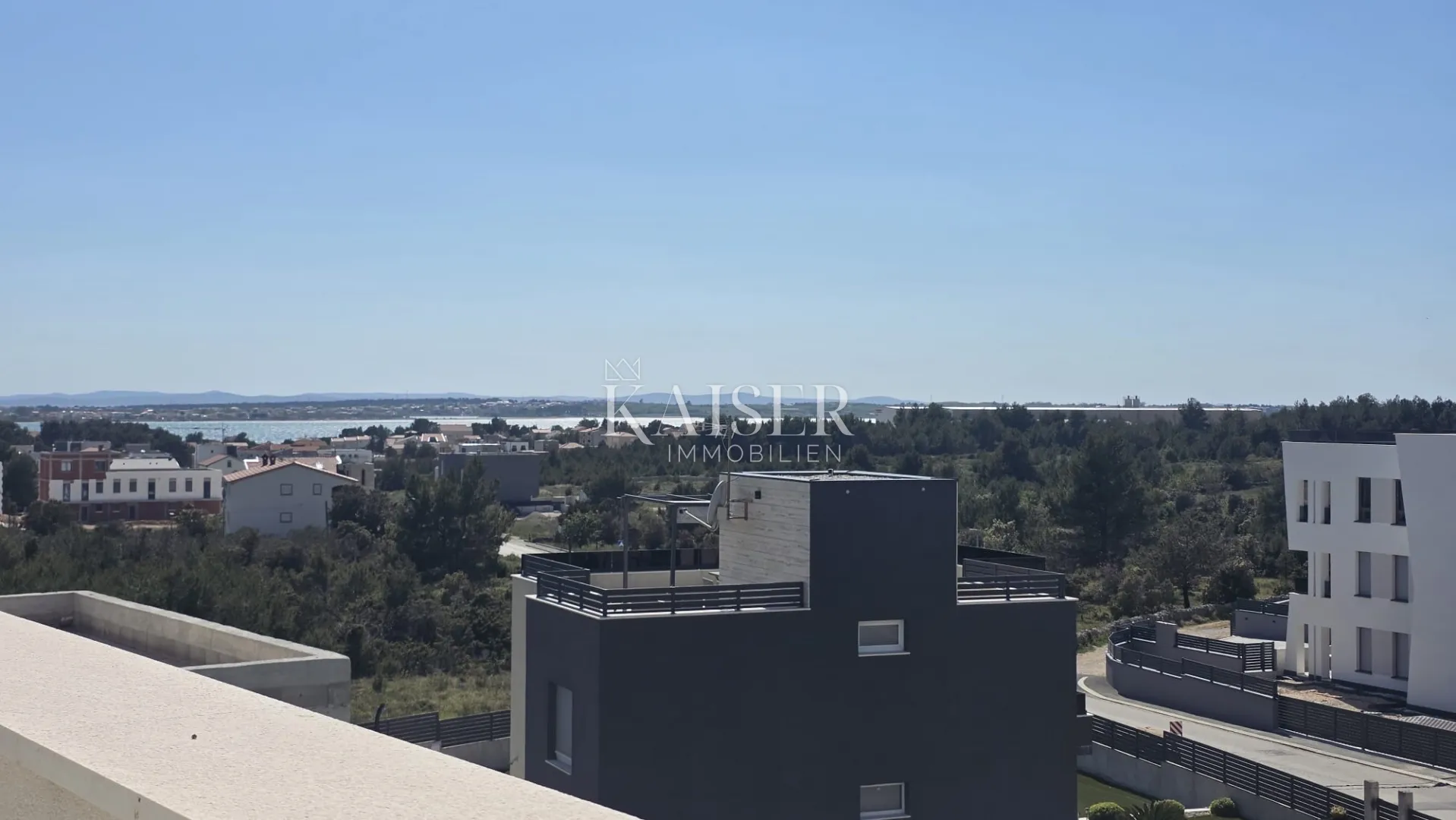 zadar, vrsi- vila 180 m2 sa bazenom i pogledom na more - slika 4