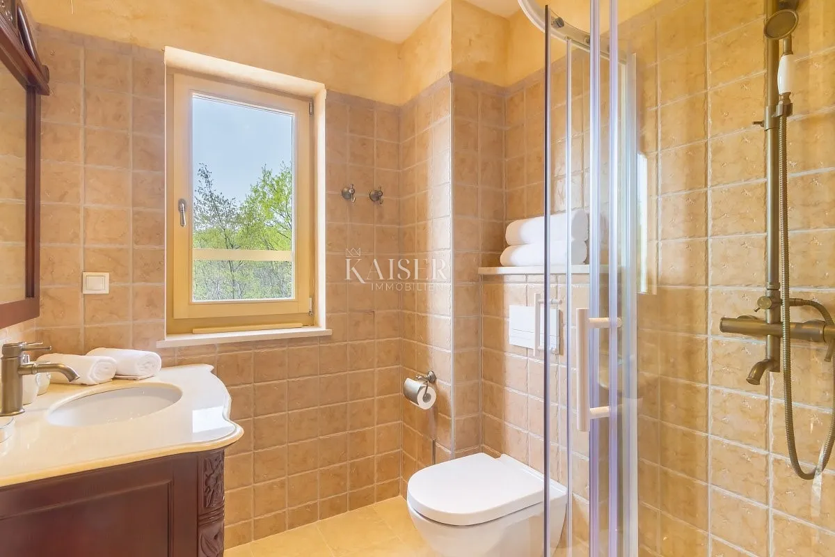 otok krk, dobrinj, okolica - luksuzna villa 211m2, 5* - slika 10