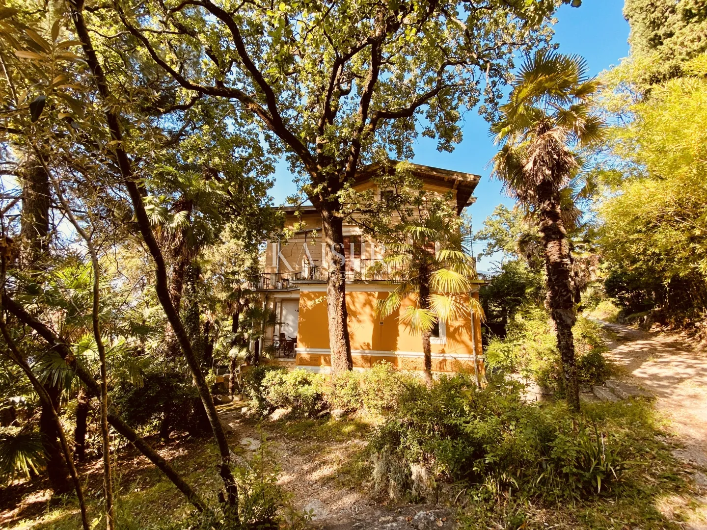 opatija – stan u austrougarskoj vili, 2. red do mora - slika 30