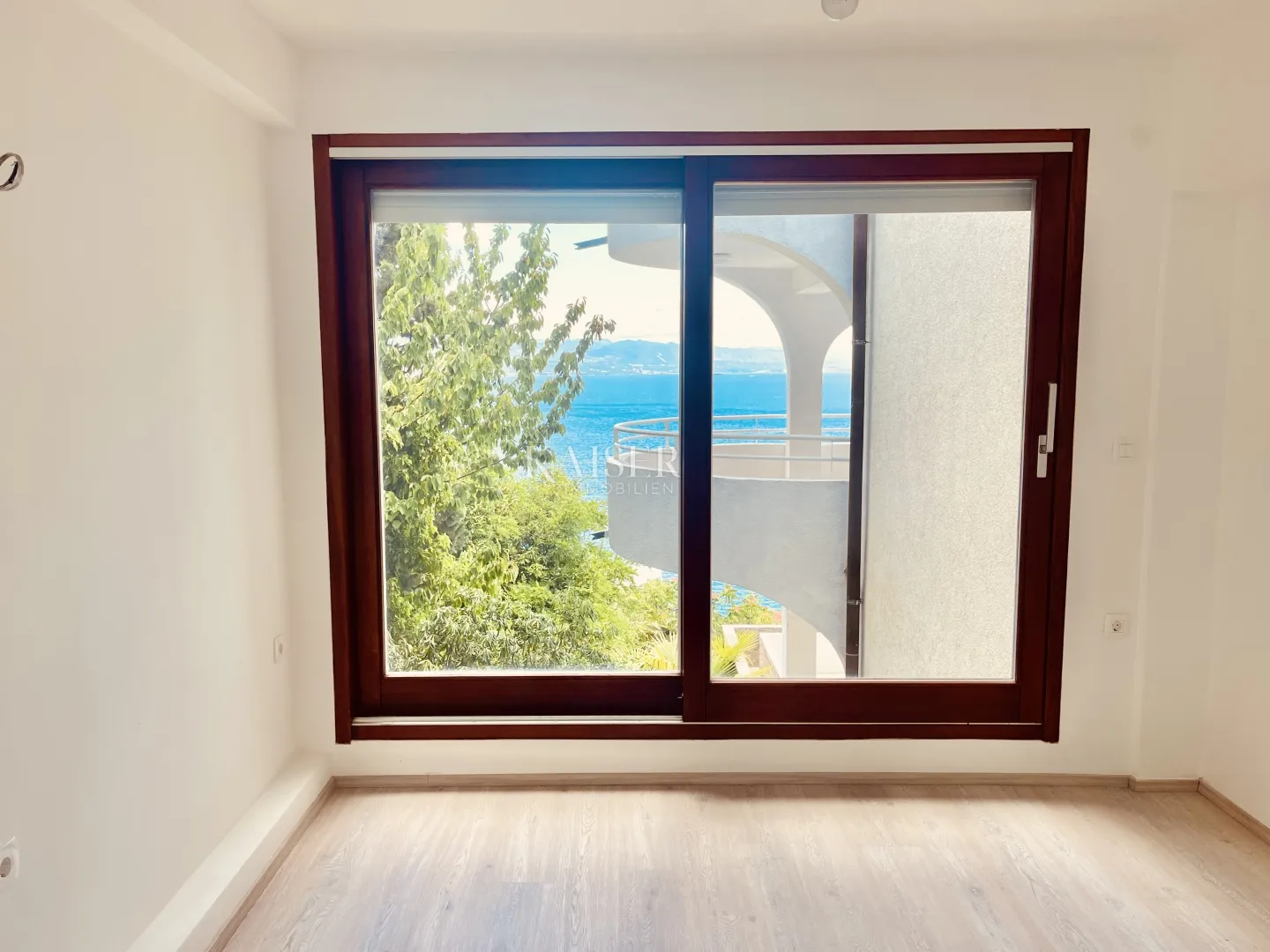 opatija – komforan stan 2s+db s fantastičnim pogledom - slika 19