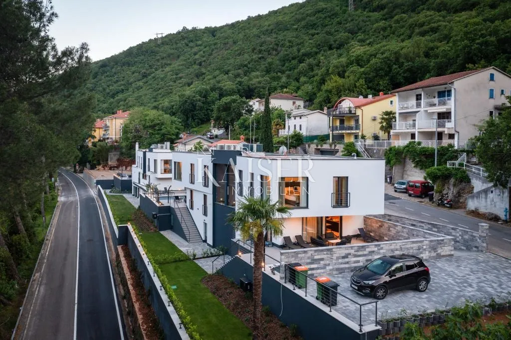 mošćenička draga – dvojna vila s bazenom i wellnessom - slika 21