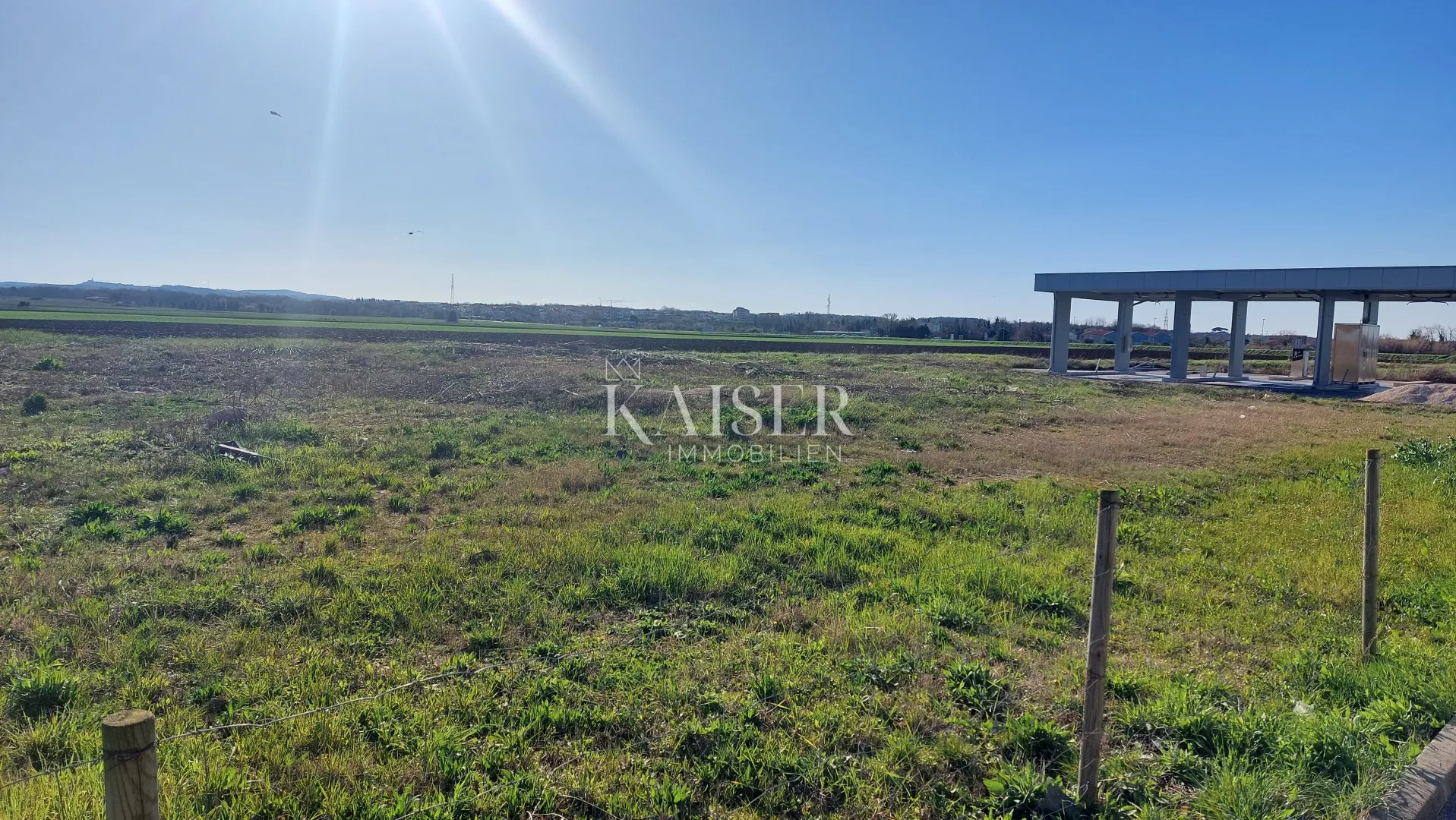 istra, umag - građevinsko zemljište 1.405m2; poslovna namjena - slika 3