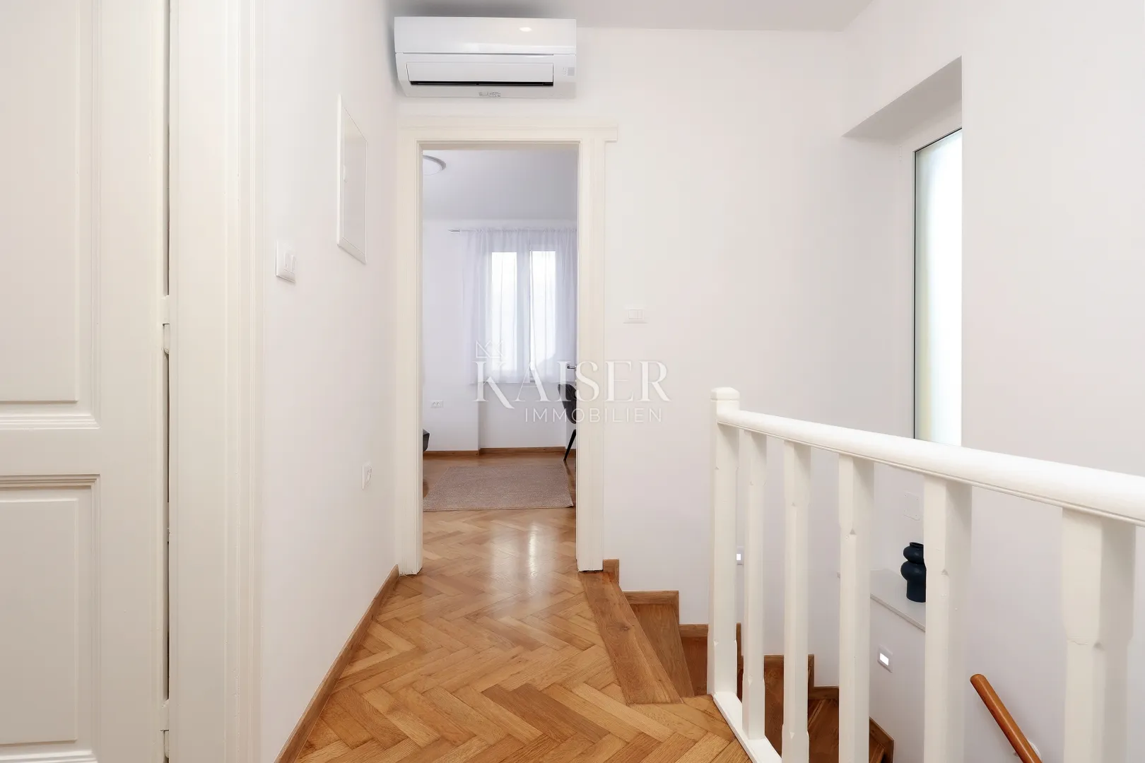 mošćenička draga, centar, stan i red do mora, dvije etaže, balkon - slika 20