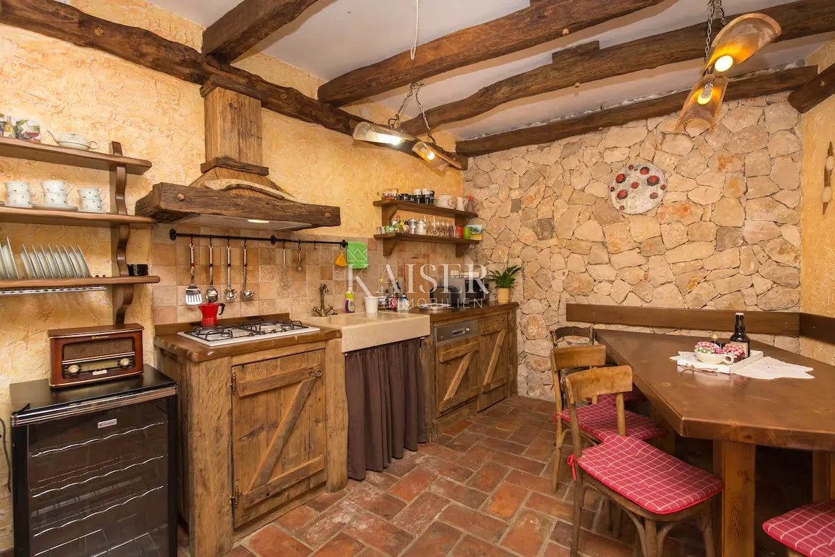 opatija, brseč - šarmantna kuća s predivnim pogledom na more, 120 m2 - slika 7