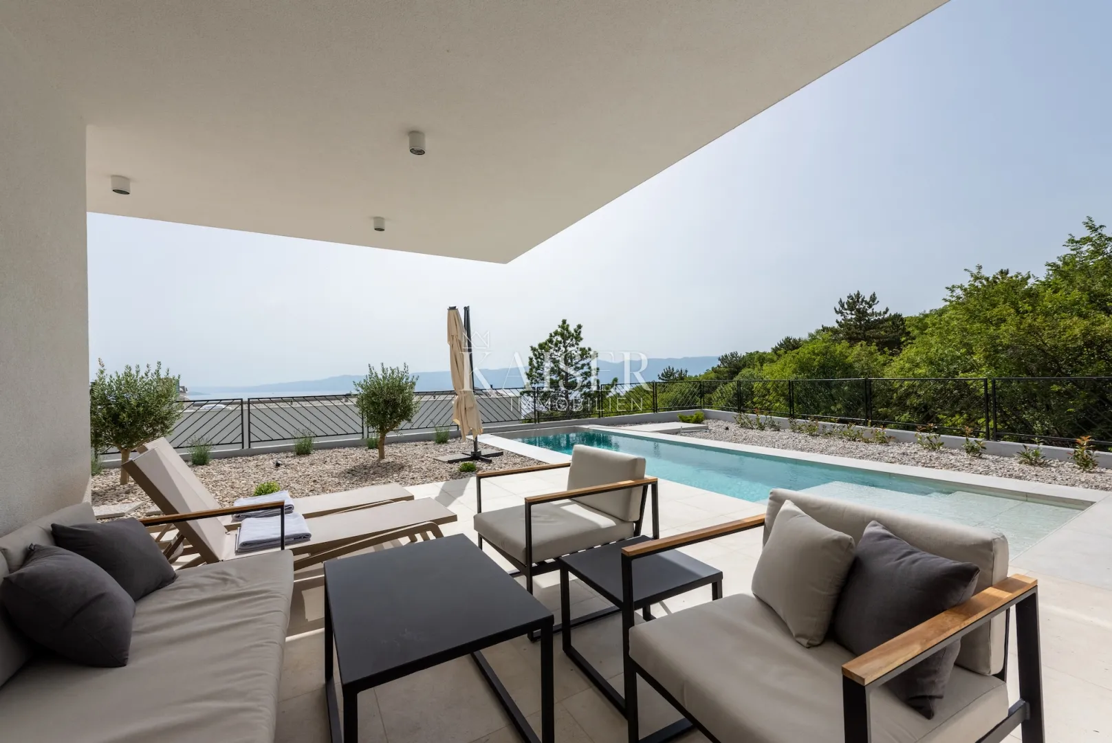 kostrena - moderna duplex kuća sa bazenom za najam - slika 7