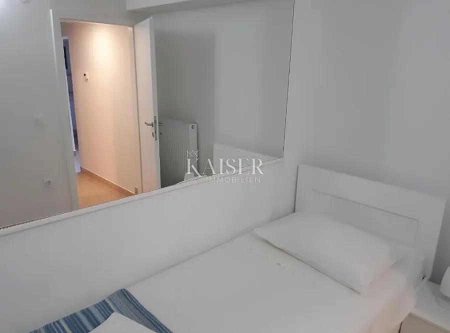 šibenik - kuća prvi red do mora - slika 29