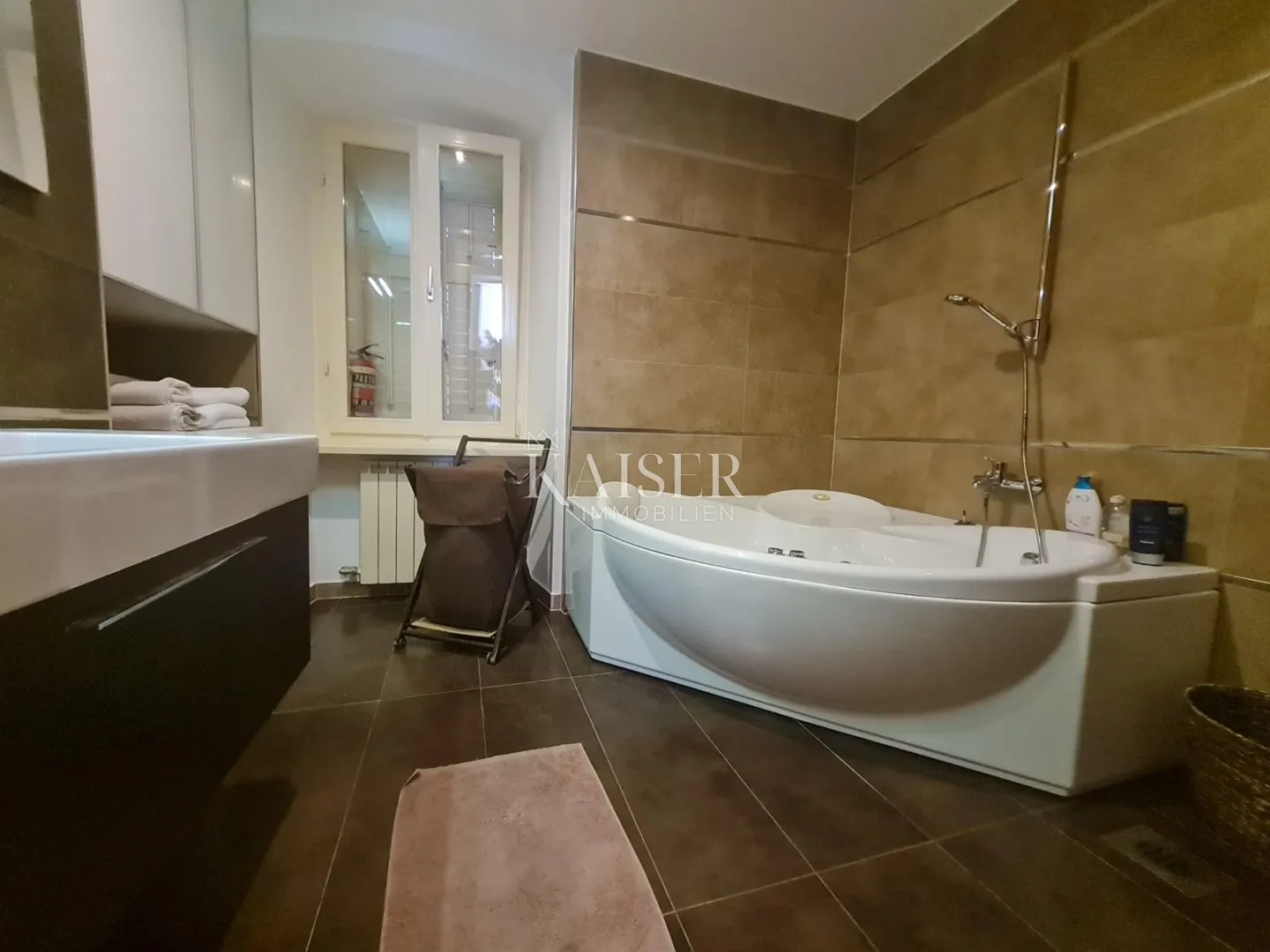 zadar, poluotok, luksuzno uređen stan, 104,32 m2, u blizini kalelarge - slika 13