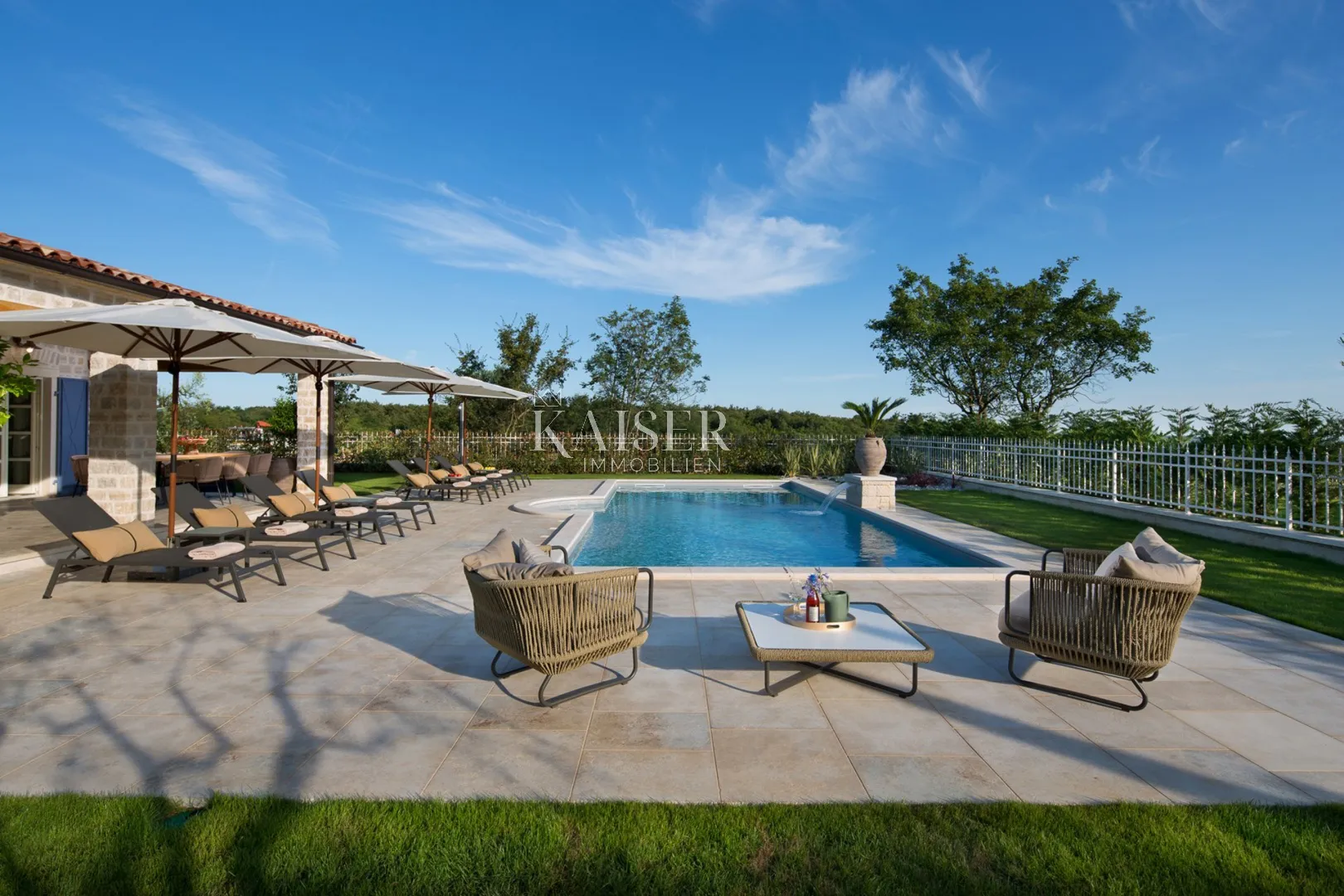 istra, poreč - luksuzna villa - slika 18