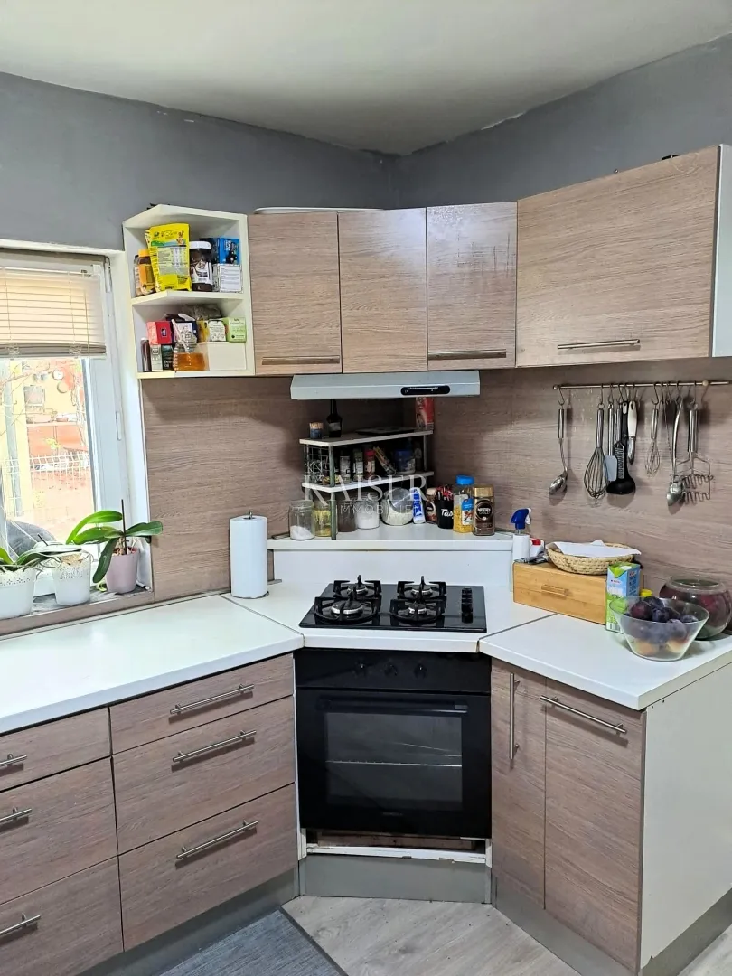 zadar – vrsi kuća 225 m2 3 jedinice investicija - slika 4