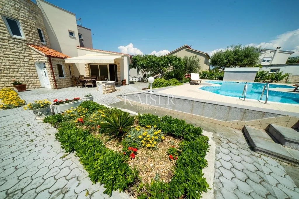 zadar, vir - prekrasna prostrana kuća 50 m od plaže - slika 2