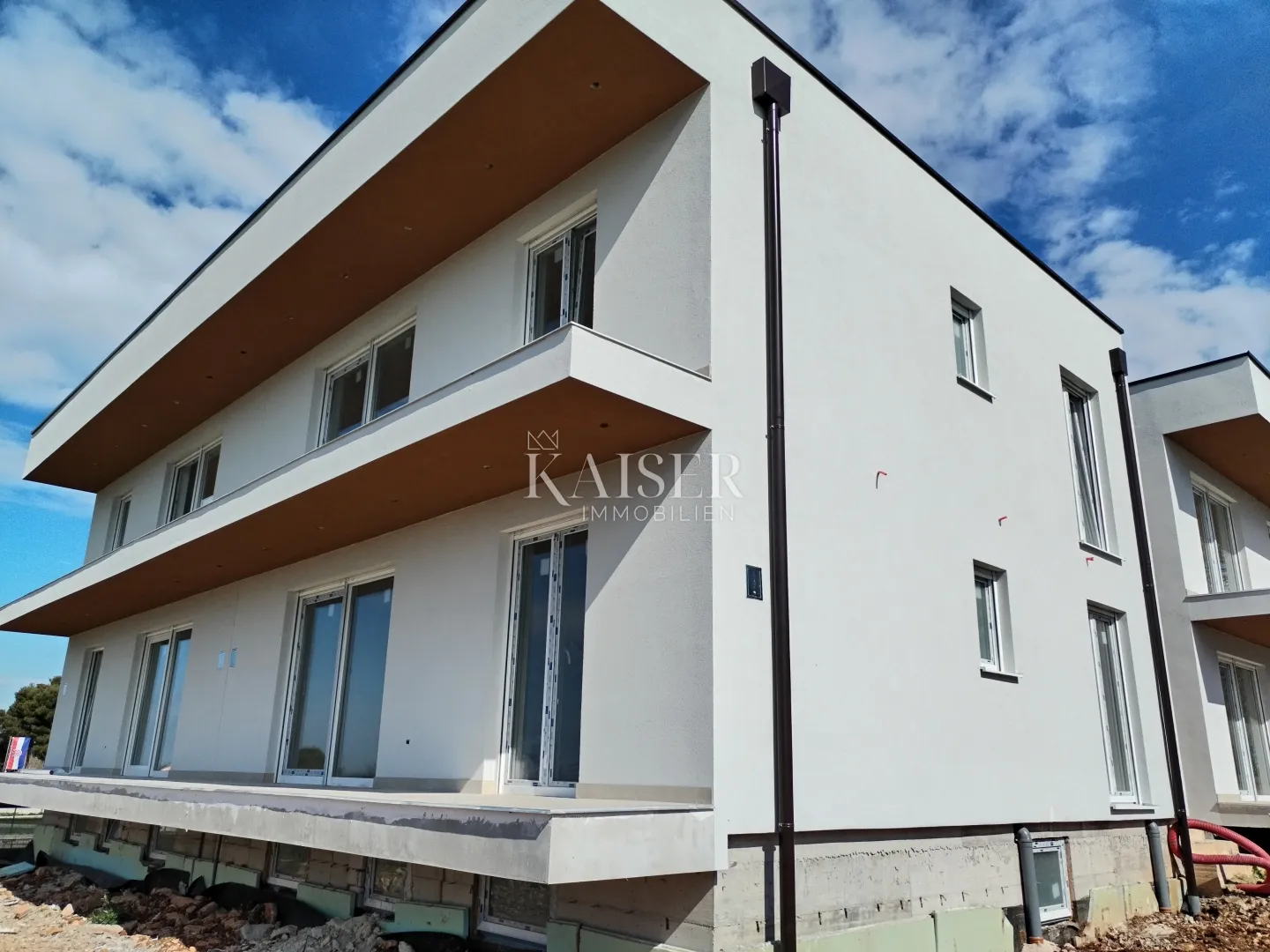 istra, umag, stan u prizemlju 66 m2, krovna terasa s pogledom na more - slika 6