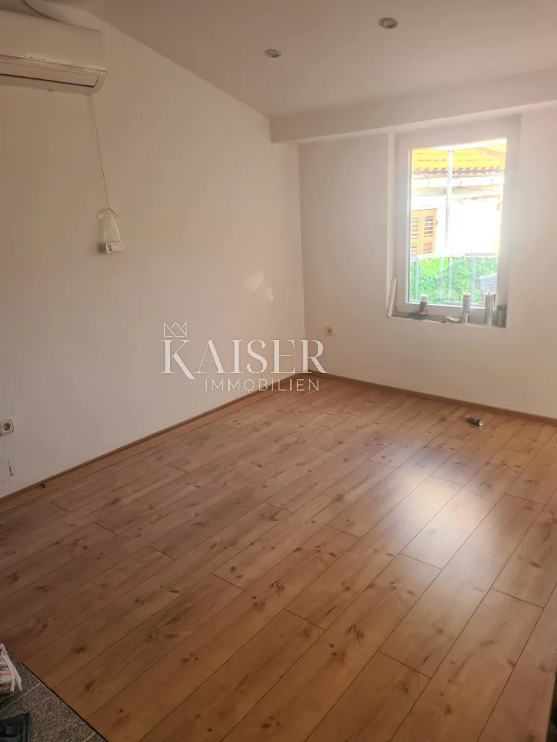 otok krk, punat - kuća u staroj jezgri 80 m2 - slika 6