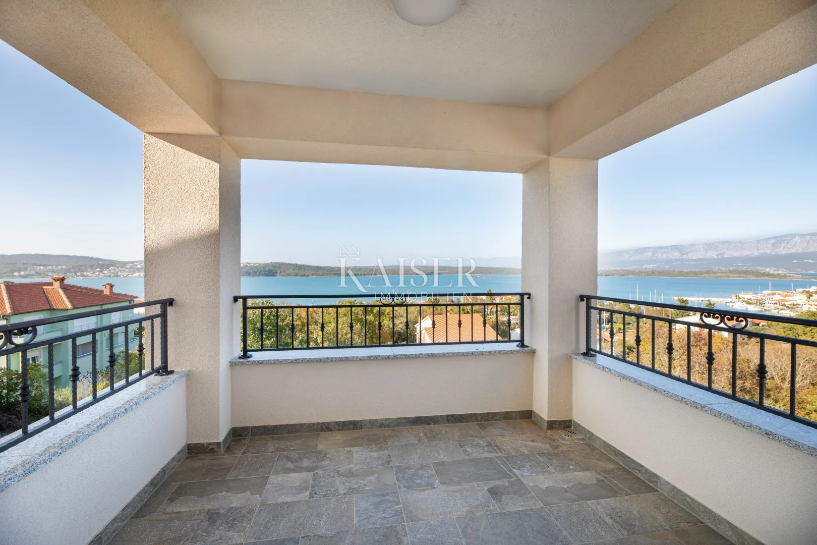 krk, klimno - kuća 266m2 na predivnoj lokaciji uz more - slika 2