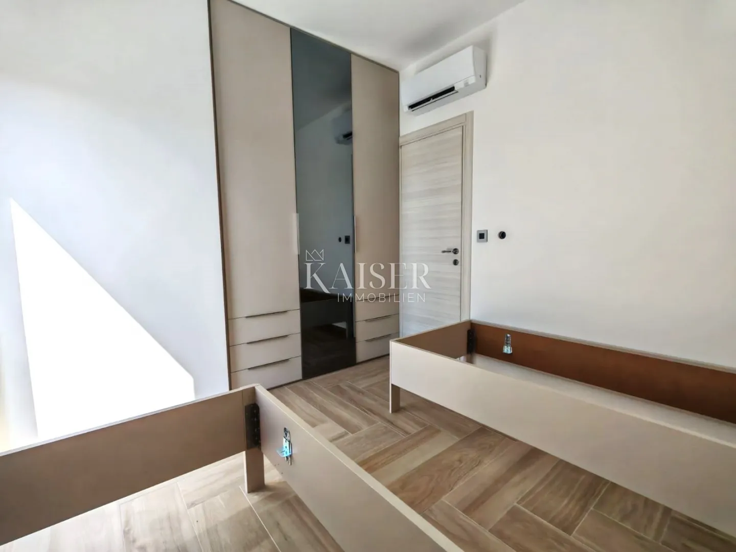 otok krk, malinska- luksuzna vila 208m2 s bazenom i pogledom na more - slika 29
