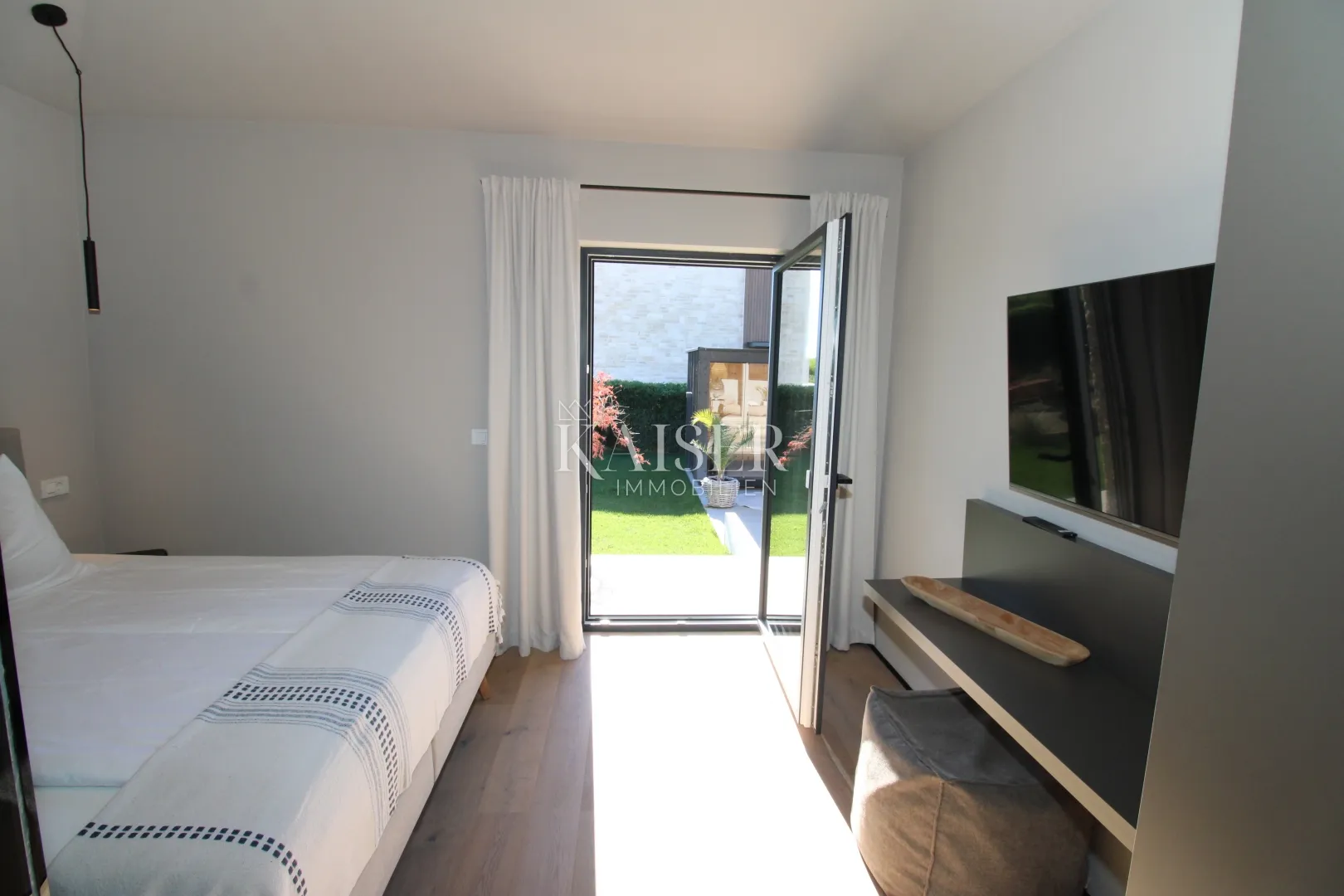 istra - poreč, luksuzna vila pogled more sa bazenom i saunom - slika 23