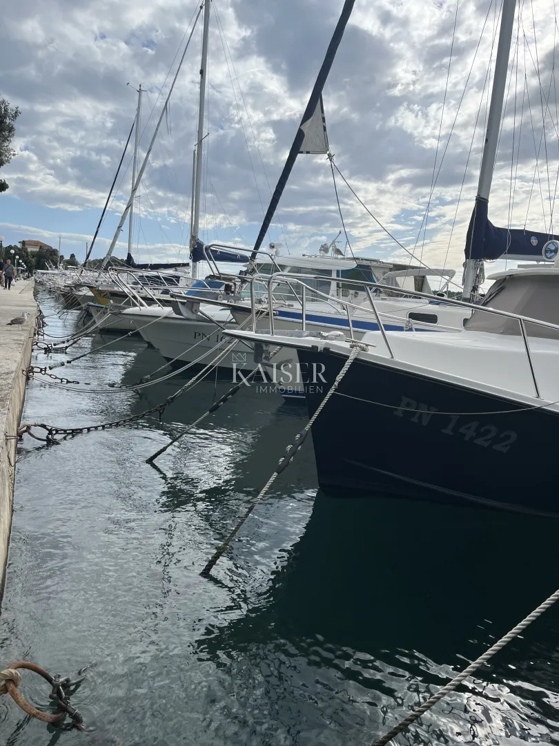 otok krk, punat - autentična kamena kuća u prvom redu do mora - slika 14