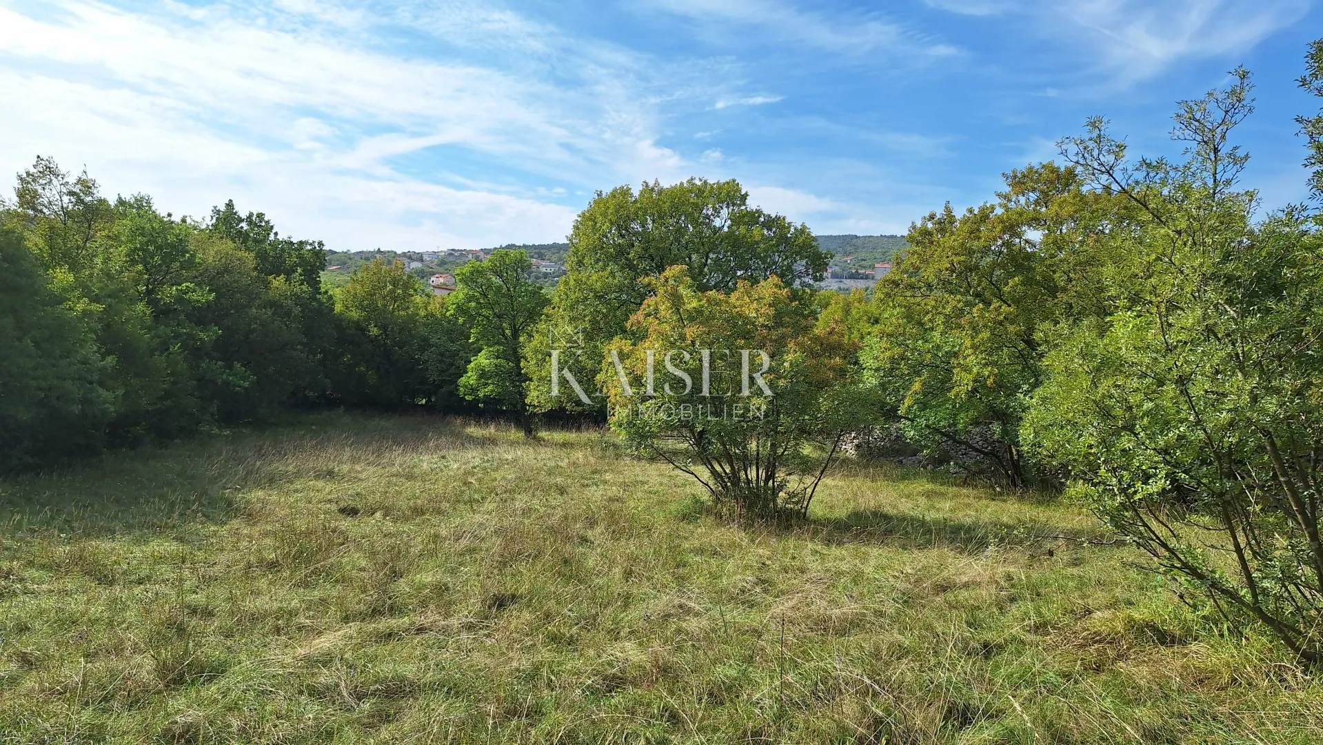 krasica- građevinski teren 3812 m2, na idealnoj lokaciji za stambenu izgradnju - slika 8