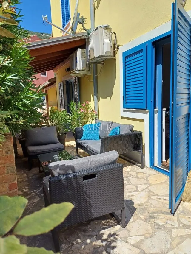 mali lošinj - prizemni apartman u svetom jakovu - slika 8