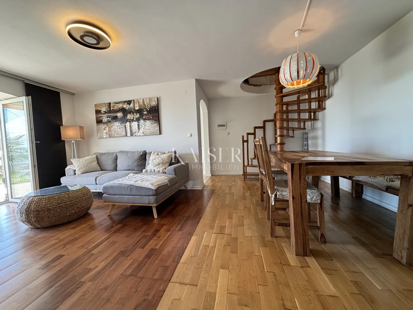 Kastav, Trinajstići - novouređena kuća s pogledom na more, 100 m2