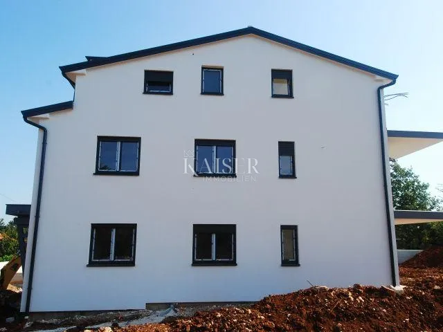 istra, poreč, okolica - stan 64m2, 2 spavaće soba - slika 11