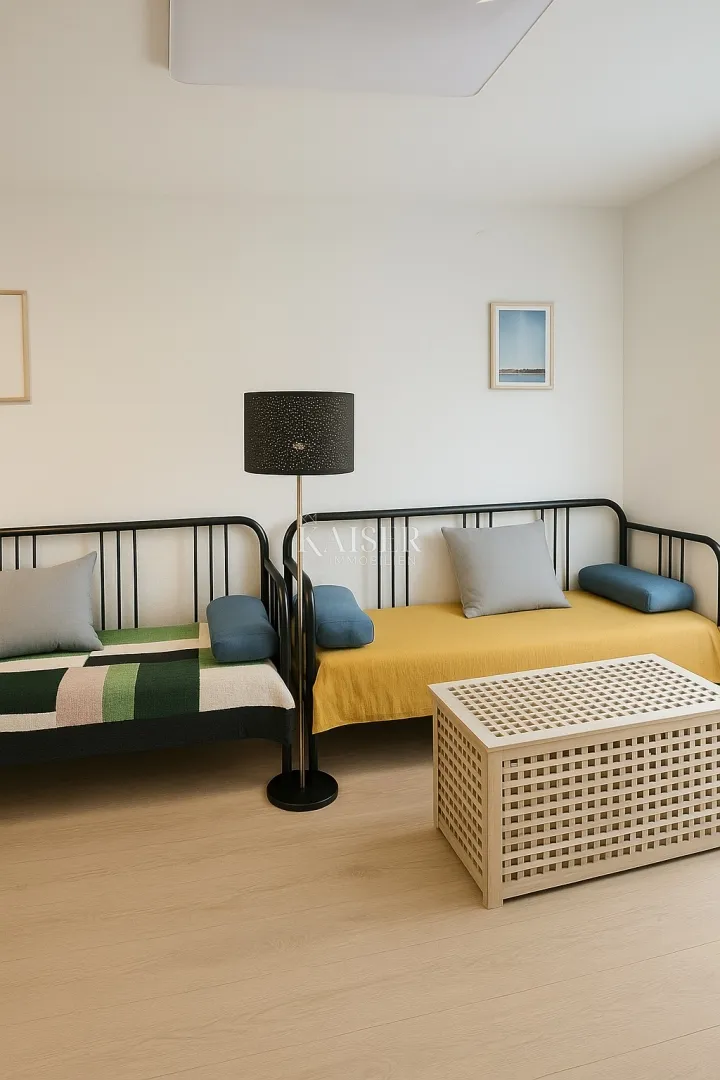vir | kuća s 6 apartmanskih jedinica i garažom – 200 m od mora - slika 9