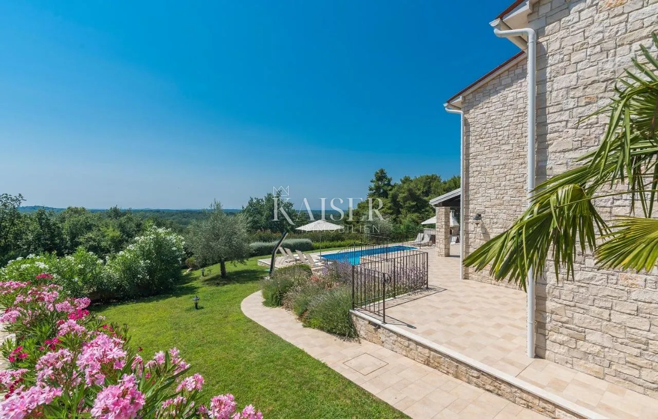 istra - poreč, kamena vila pogled more sa saunom - slika 33