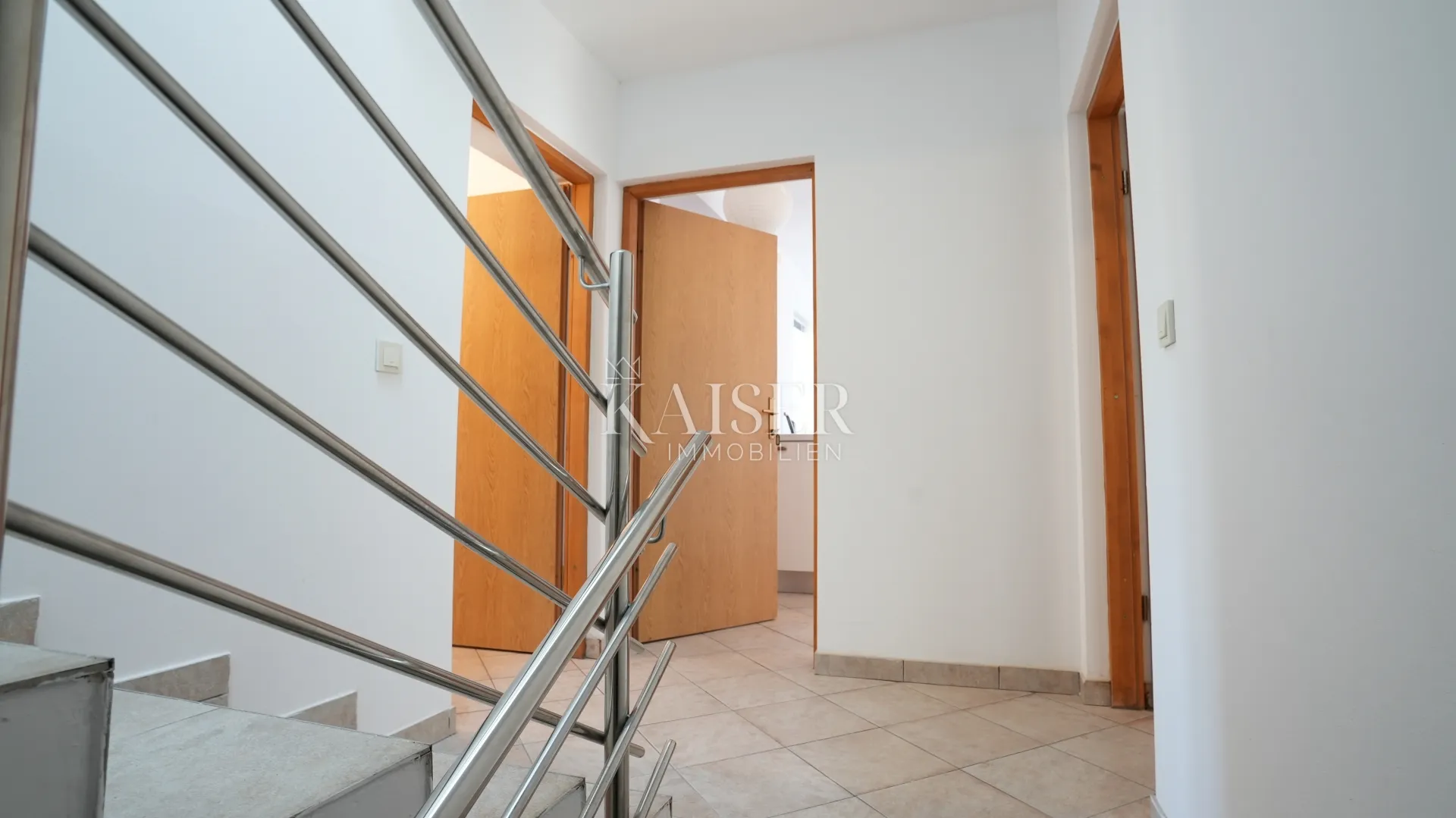 šparadići, šibenik - apartmanska kuća s 5 jedinica, 100m od mora - slika 19
