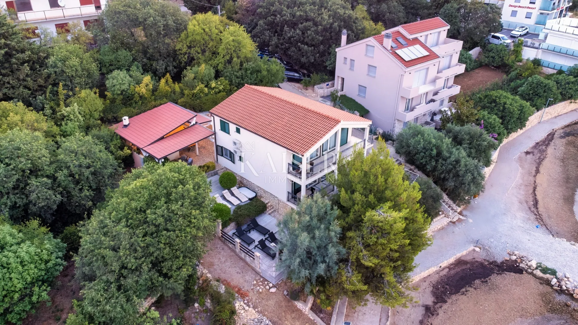 maslenica - kuća prvi red do mora - slika 15