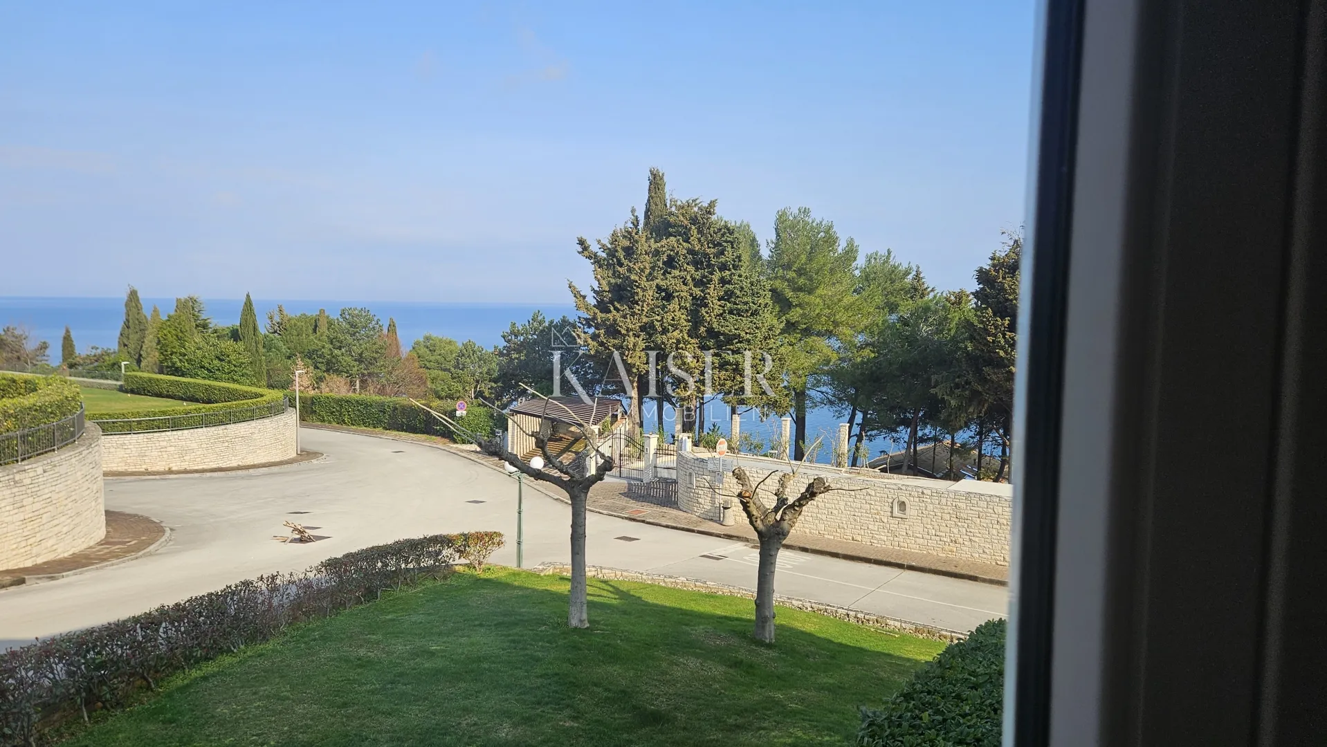 crveni vrh, istra, luksuzan apartman sa prekrasnim pogledom na more - slika 2