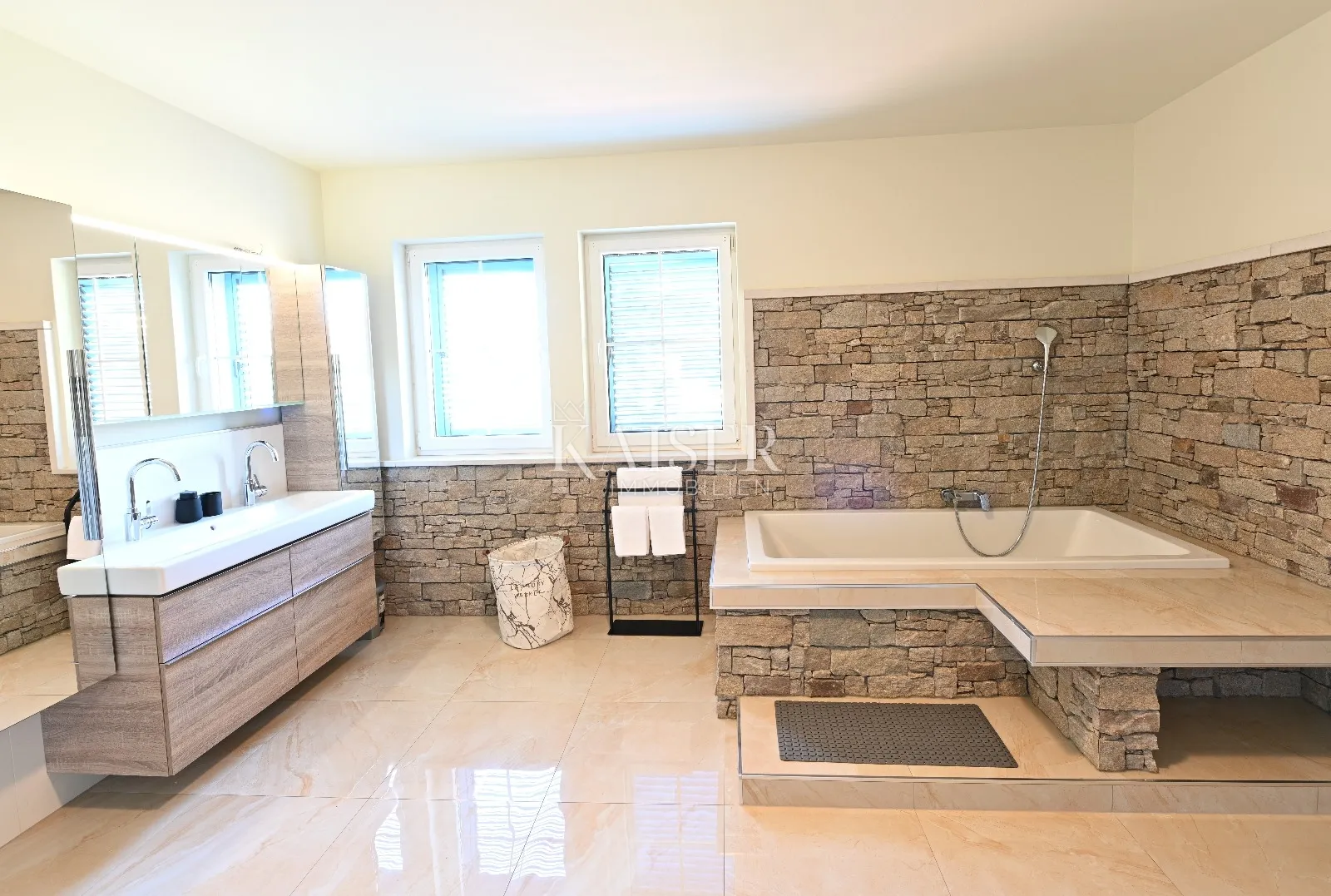 istra, umag - vila istarska u kamenu - slika 34
