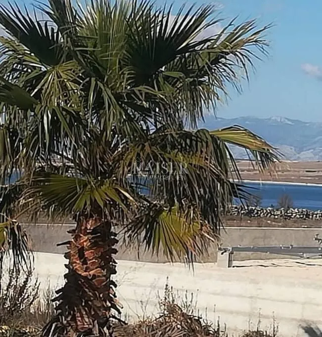 apartman u prizemlju s velikim dvorištem i pogledom na more, vir – zadar - slika 6