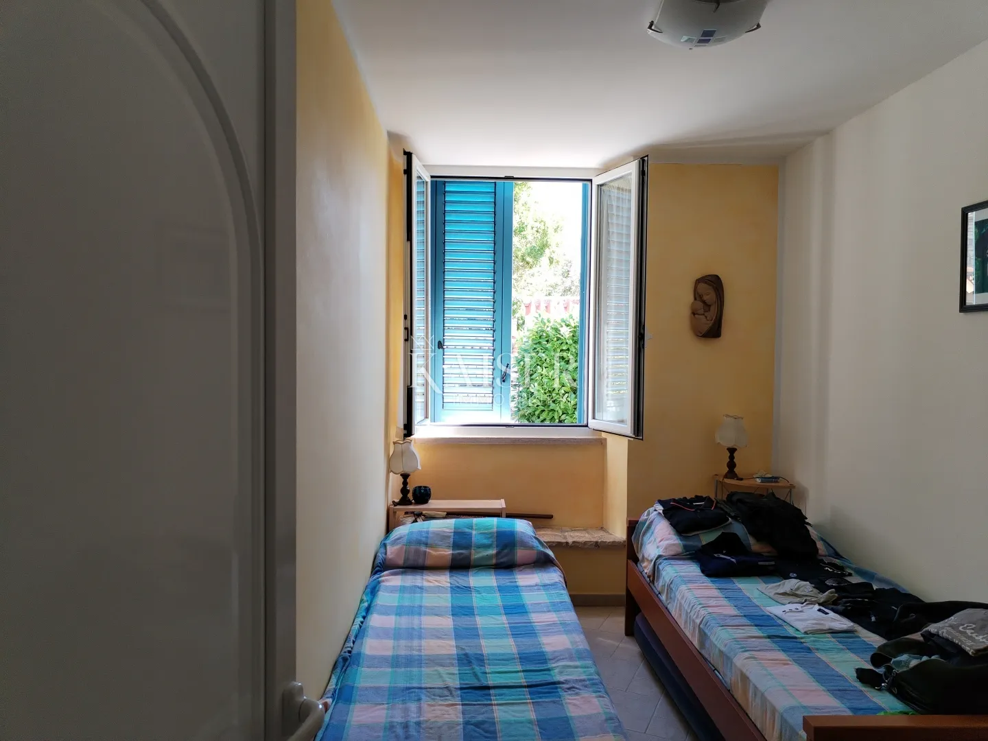 istra, umag, kamena kuća 135m2, prvi red do mora - slika 12